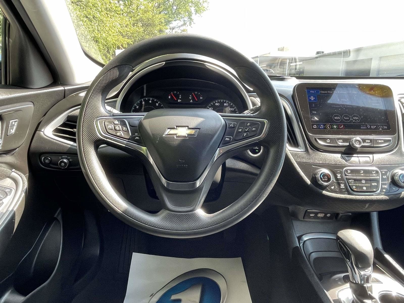 Used 2023 Chevrolet Malibu LT FWD image 12
