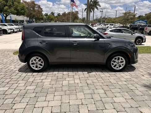 Used 2024 Kia Soul LX w/ Option Group 015 FWD image 14
