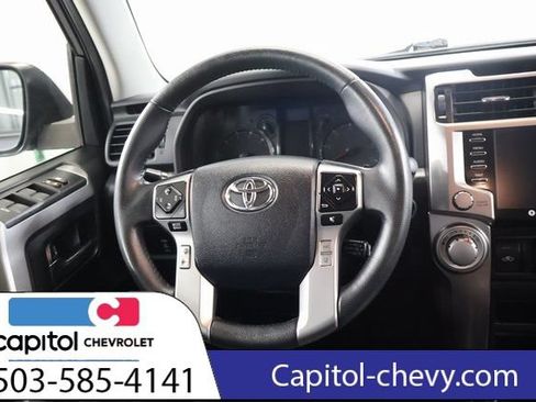 Used 2021 Toyota 4Runner SR5 Premium w/ Moonroof Package AWD/4WD image 17