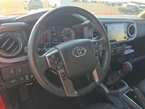 Used 2023 Toyota Tacoma TRD Pro AWD/4WD image 11