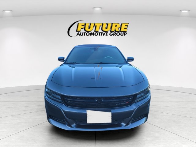 Used 2018 Dodge Charger SXT Plus w/ Quick Order Package 29J RWD image 2