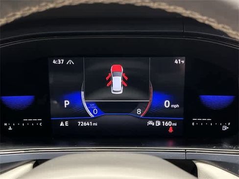 Certified 2023 Volkswagen Taos SE image 7