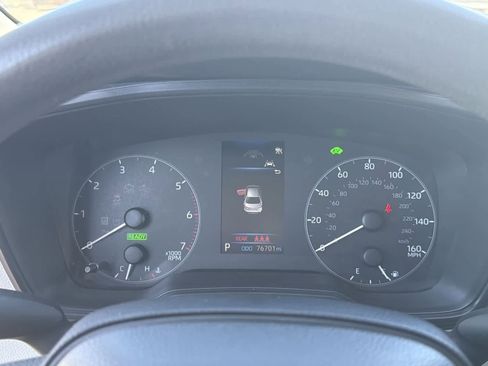 Used 2024 Toyota Corolla LE image 30