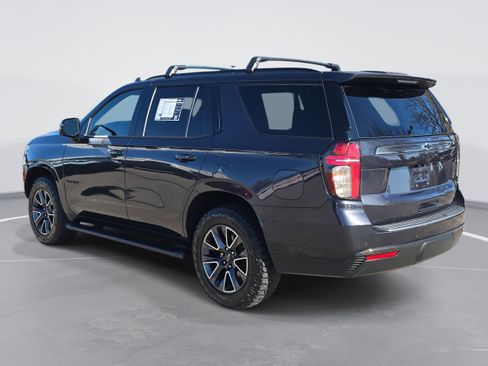 Used 2022 Chevrolet Tahoe Z71 w/ Luxury Package image 7