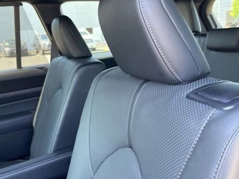 Used 2026 Toyota Grand Highlander AWD Hybrid image 10