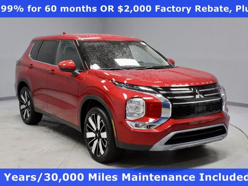 New 2025 Mitsubishi Outlander SE image 1