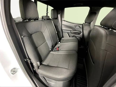 New 2025 GMC Canyon Elevation w/ Convenience Package image 10