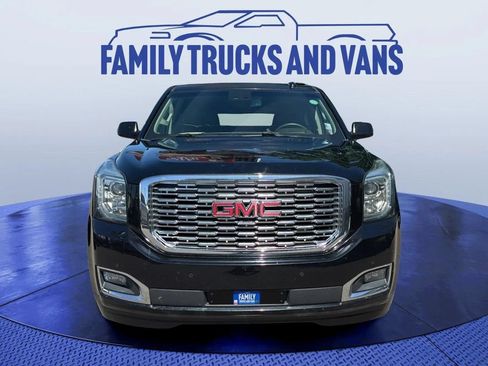Used 2018 GMC Yukon XL Denali AWD/4WD image 8