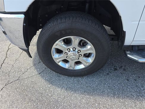 Used 2026 RAM 2500 Big Horn AWD/4WD image 10