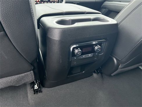 Certified 2025 GMC Yukon XL Denali image 20