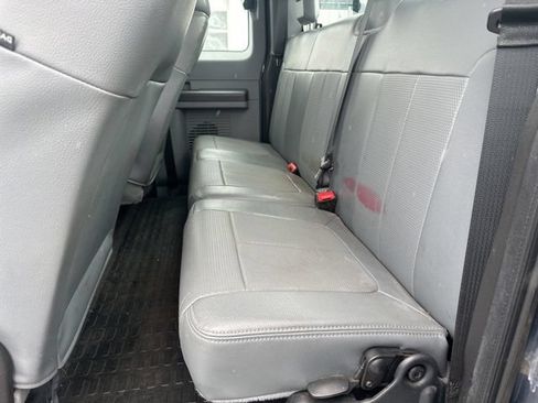 Used 2013 Ford F550 4x4 SuperCab Super Duty w/ Snow Plow Prep Pkg image 17