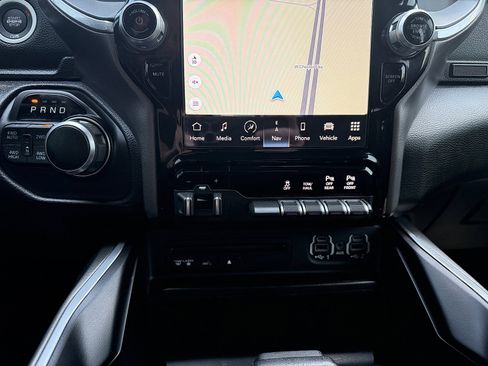 Used 2019 RAM 1500 Big Horn AWD/4WD image 19