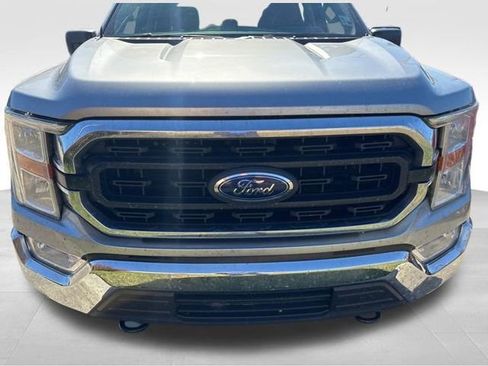 Used 2021 Ford F150 XLT image 4