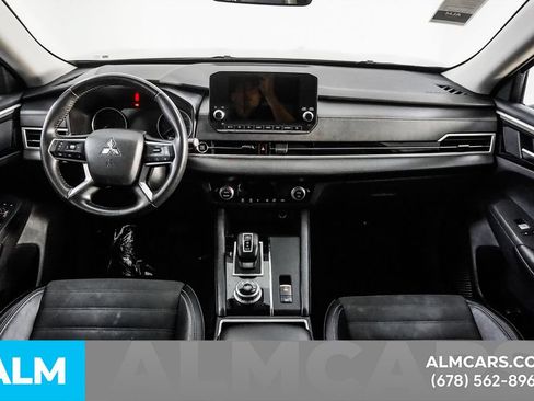 Used 2024 Mitsubishi Outlander SE FWD image 22