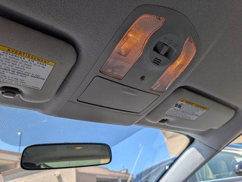 Used 2015 Toyota Prius Two FWD image 18
