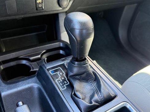 Used 2019 Toyota Tacoma SR RWD image 23