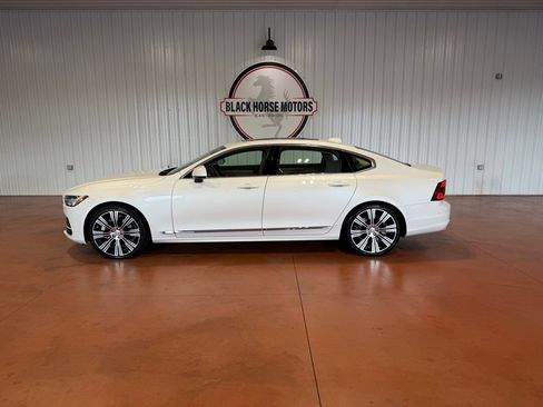 Used 2023 Volvo S90 B6 Plus w/ Protection Package AWD/4WD image 2
