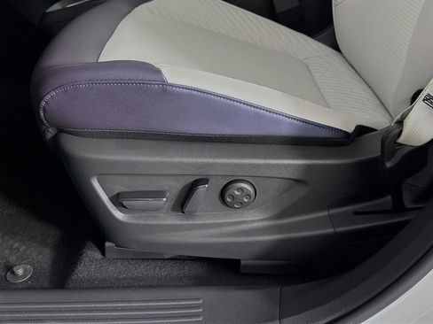 New 2026 Nissan Leaf Platinum+ FWD image 21