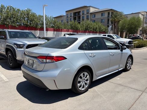Used 2024 Toyota Corolla LE FWD image 3