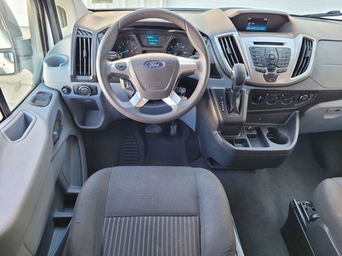 Used 2018 Ford Transit 350 XLT RWD image 20