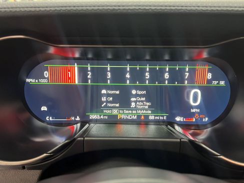 Used 2021 Ford Mustang Shelby GT500 w/ Technology Package RWD image 18