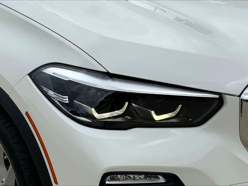 Used 2019 BMW X5 xDrive40i w/ Premium Package AWD/4WD image 27