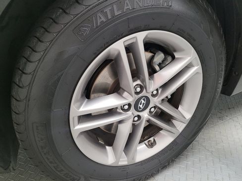 Used 2018 Hyundai Santa Fe Sport image 31