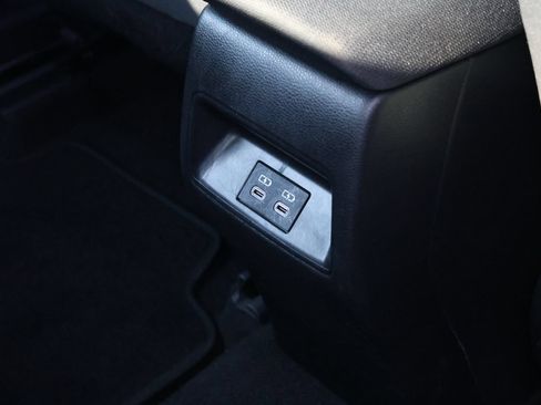 Used 2026 Toyota Corolla SE FWD image 30