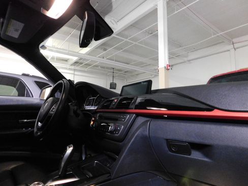 Used 2013 BMW 328i xDrive XI image 17