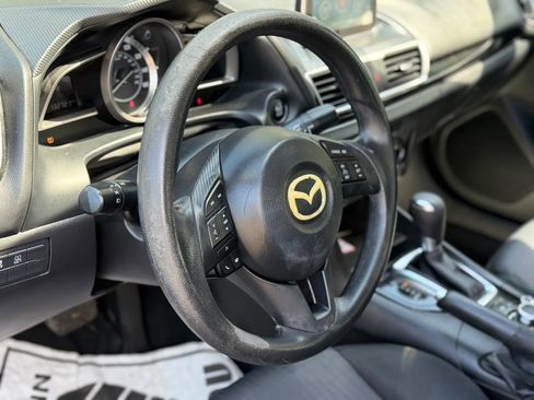 Used 2016 MAZDA MAZDA3 i Sport image 8