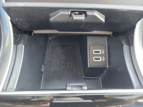 Used 2020 Ford Edge Titanium w/ Class II Trailer Tow Package image 28