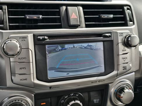 Used 2018 Toyota 4Runner SR5 Premium AWD/4WD image 11