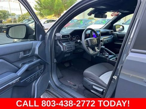 Used 2025 Toyota 4Runner TRD Off-Road AWD/4WD image 5