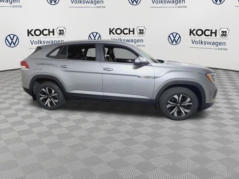 New 2026 Volkswagen Atlas Cross Sport SE AWD/4WD image 8