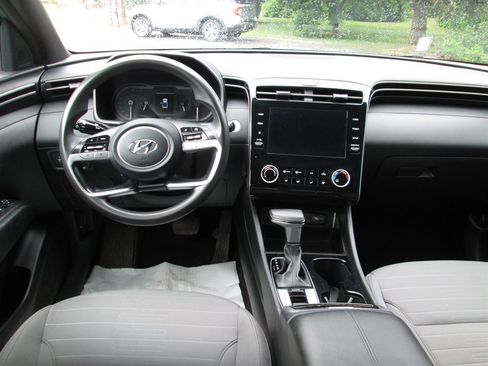 Used 2023 Hyundai Santa Cruz SEL AWD/4WD image 8