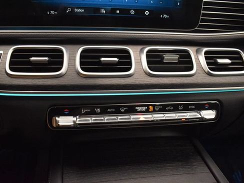 Used 2023 Mercedes-Benz GLE 450 4MATIC image 28