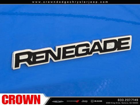 Used 2015 Jeep Renegade Latitude image 10