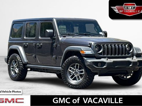 Used 2025 Jeep Wrangler Unlimited Sport AWD/4WD image 1