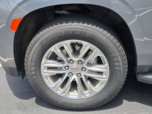 Used 2022 GMC Yukon XL SLT RWD image 19