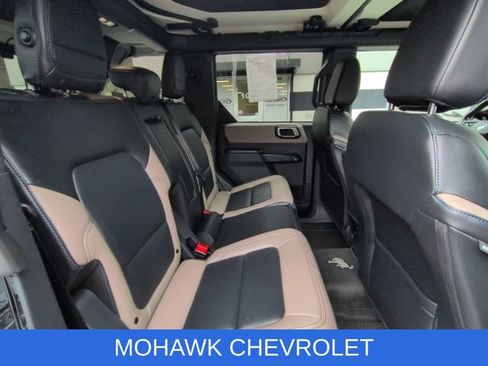 Used 2024 Ford Bronco Wildtrak AWD/4WD image 27
