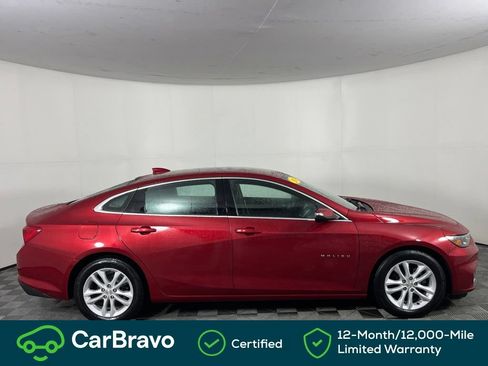 Used 2016 Chevrolet Malibu LT w/ Leather Package FWD image 3