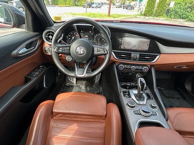 Used 2021 Alfa Romeo Giulia Ti Sport AWD/4WD image 14
