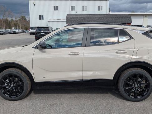 New 2026 Buick Encore GX Sport Touring w/ Studio Series AWD/4WD image 9