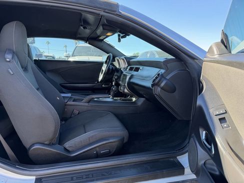 Used 2015 Chevrolet Camaro LT w/ RS Package image 31