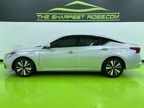 Used 2019 Nissan Altima 2.5 SL FWD image 6