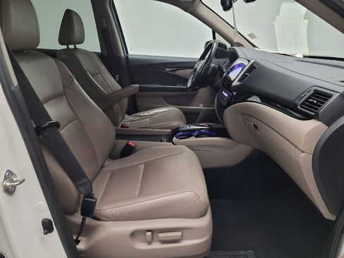 Used 2018 Honda Pilot Elite image 21