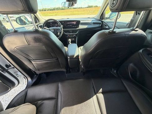 Used 2024 Buick Encore GX Sport Touring FWD image 24