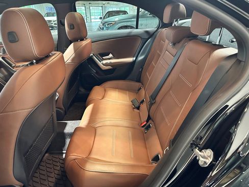 Used 2022 Mercedes-Benz A 220 4MATIC image 11