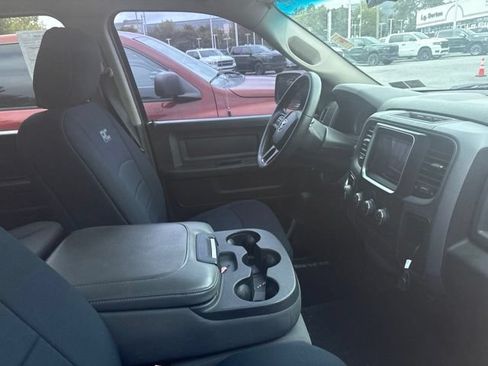 Used 2015 RAM 1500 Express w/ Black Ram 1500 Express Group AWD/4WD image 8