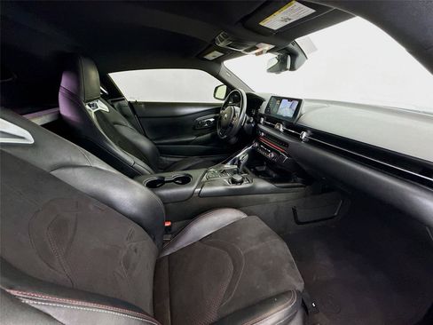 Used 2022 Toyota Supra w/ Safety & Technology Package RWD image 3